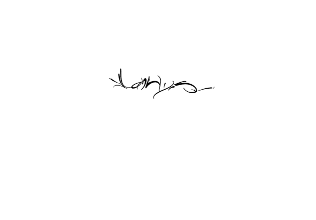 tattoo kid name, tattoos for women on wrist, minimalist tattoo, fine tattoos, calligraphe, tatouage lettres abstraites, tatouages fins et discrets