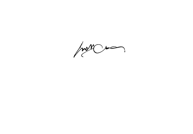 tattoo kid name, tattoos for women on wrist, minimalist tattoo, fine tattoos, calligraphe, tatouage lettres abstraites, tatouages fins et discrets