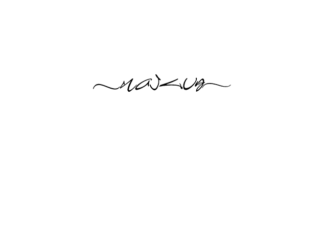 tattoo kid name, tattoos for women on wrist, minimalist tattoo, fine tattoos, calligraphe, tatouage lettres abstraites, tatouages fins et discrets